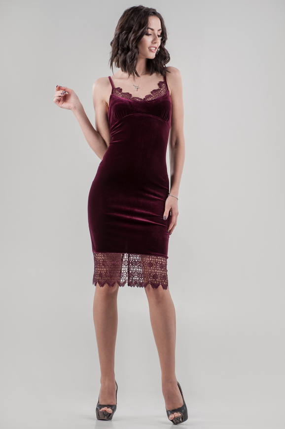 Коктейльное платье-комбинация лилового цвета 2628-1.26|интернет-магазин vvlen.com