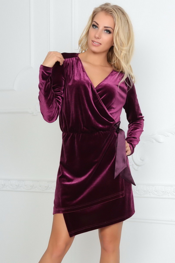 Коктейльное платье футляр фиолетового цвета 2490.26|интернет-магазин vvlen.com