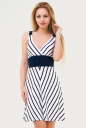 Летнее платье с расклешённой юбкой белого с синим цвета 617.17 No0|интернет-магазин vvlen.com